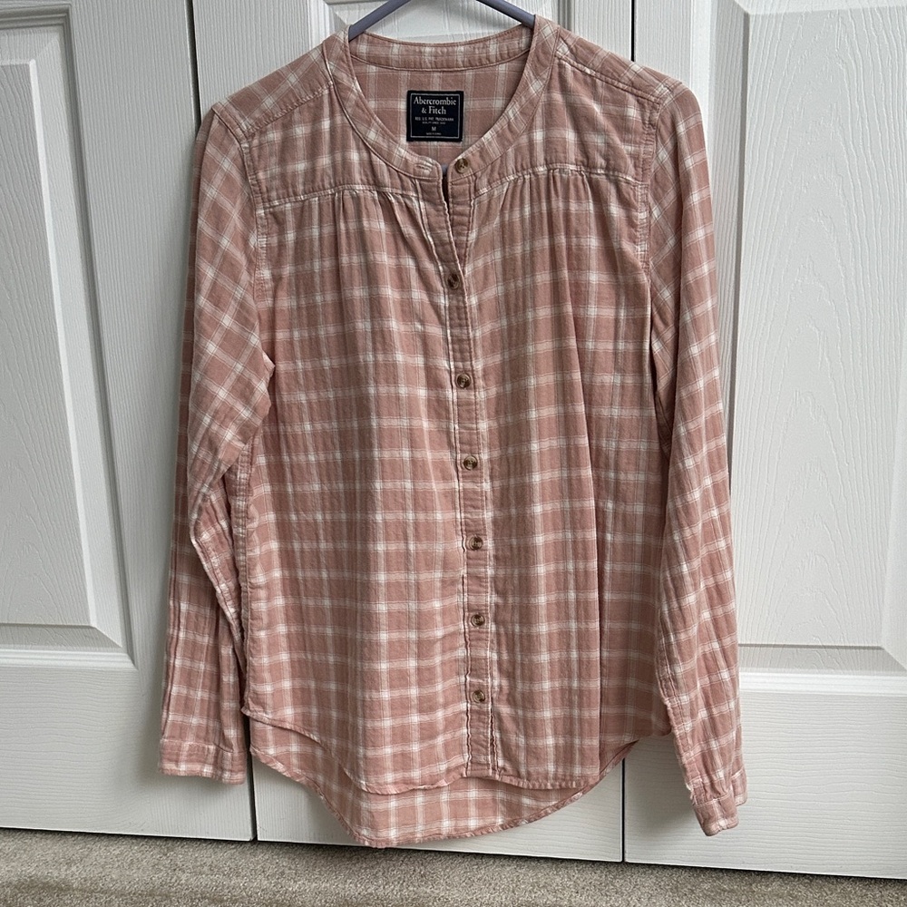 Abercrombie & Fitch Pink Plaid Button-Up Shirt
